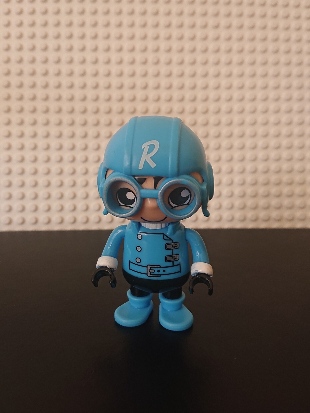 Bonkers Toy Co - Ryan's World - 3" Pilot Ryan Figure - Blue   GENERAL  This list